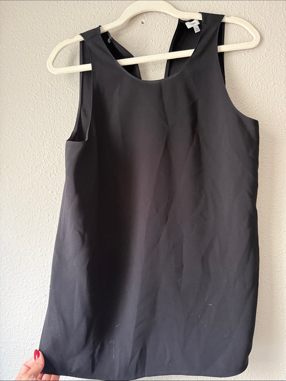 Vince Black Sleeveless Scoop Neck Blouse